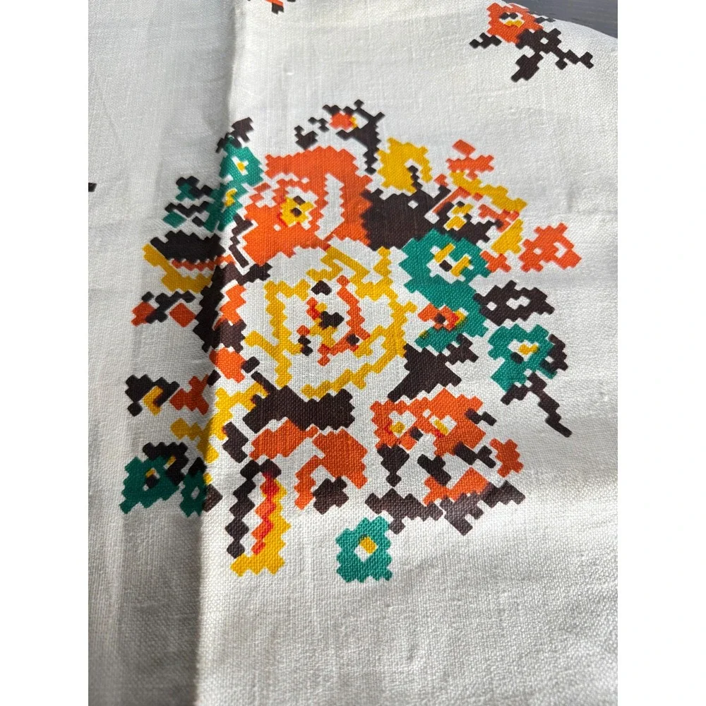 VTG Floral Cross Stitch Print Linen Tablecloth Cream Orange 51x26 Mid Century‎